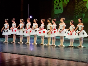 Corso avviamento danza classica 8 anni Corso avviamento danza classica 8 anni